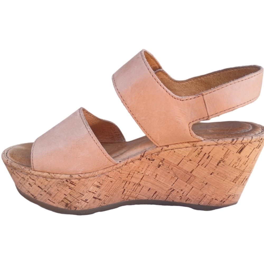 BÖRN MAE SANDALS IN BLUSH WOMENS SIZE 6